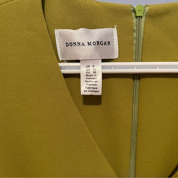 DONNA MORGAN CITRUS GREEN DRESS - Picture 3 of 6